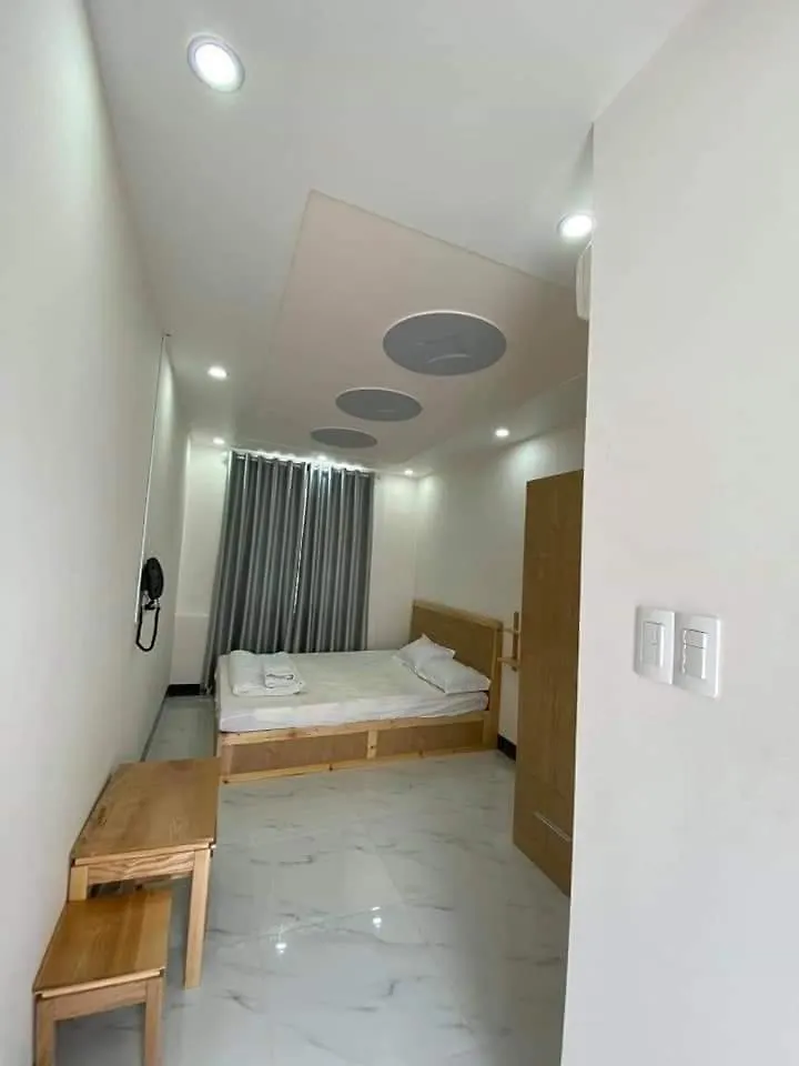 Nha Pho Nguyen Can 4Pn& Apartment Hotel Chau Son Vung Tau